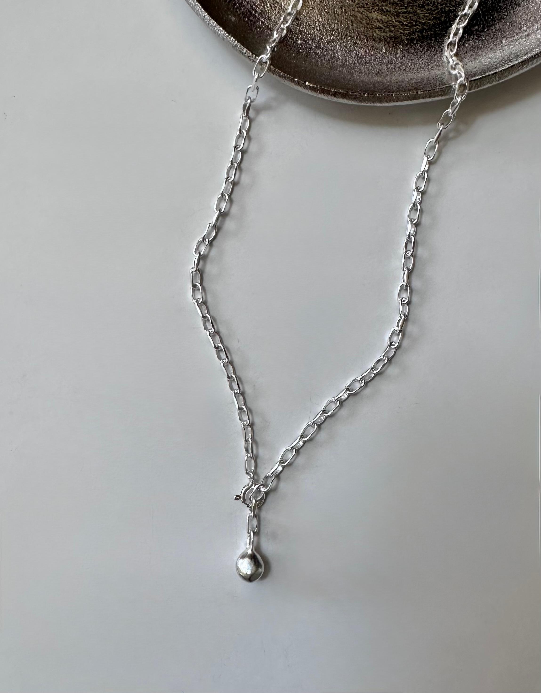 Sv925 stone charm  small deformation chain necklace1枚目の画像